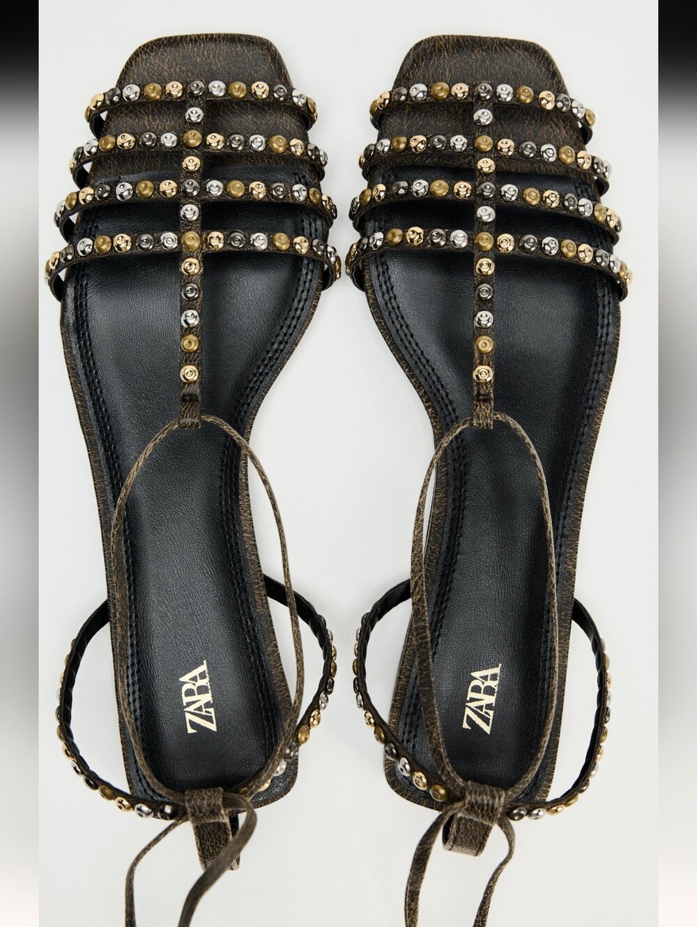Zara Zaponkali Tasmaları Bor Yassi Sandal